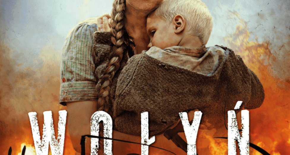 Żołnierz z dzieckiem na tle płonącej fabryki, symbol wojny i przemocy, i logo OxyNet, na stronie oxynet.pl.